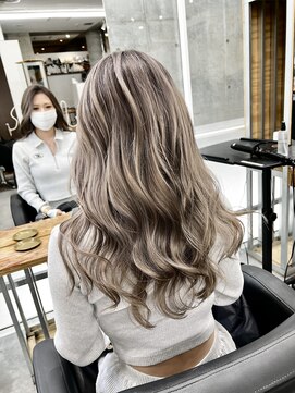 ウェーリング(Welring) シャドールーツ　デザインカラーフェイスフレーミング