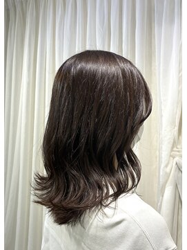 オリーブカラー