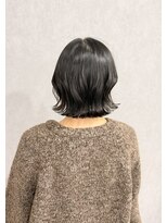 フランチェスカドットボブ(francesca.bob)&nbsp;ダークグレージュ×切りっぱなしボブ【渡辺俊弥】梅田