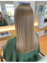 サクラ ビューティ ヴィレッジ(SAKURA Beauty village)&nbsp;髪質改善カラー　アプリコットベージュ