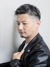 ラヴィ 横浜店 別邸(LAVIE)&nbsp;ダークアッシュ/カルマパーマ/アッシュブラック<理容室>[横浜駅]