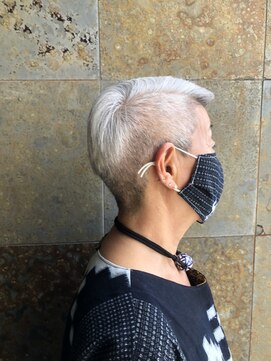 アムズヘアーファム アシンメトリーショート