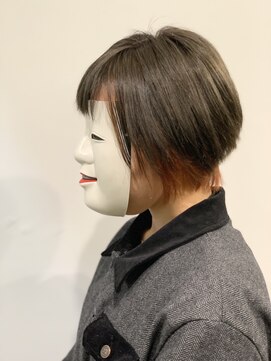 コマ(coma) 【coma中野】ボルドーボブ_ショートパーマホワイトアッシュ
