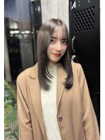 アンビシャス 阿佐ヶ谷&nbsp;小顔前髪　姫カットレイヤー　ステップカット　くすみベージュ