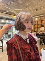 ヒカリス 中崎店(HIKARIS)&nbsp;ルーツカラー/ホワイトベージュ