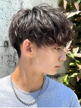 フィフス(fifth)&nbsp;原宿ゆるめシャドウパーマメンズマッシュウルフカットルーズヘア