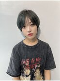 ボブレイヤー　ミディアムショート　ニュアンスパーマ
