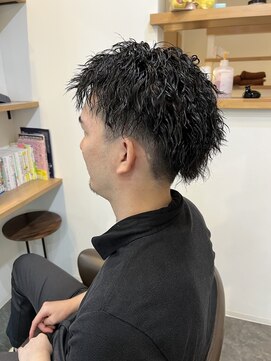 ア ドリームアップスタジオ レストアール(A DREAM UP STUDIO restR) ツイストパーマ