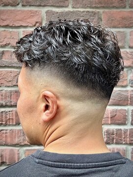 ヒロギンザバーバーショップ 神楽坂店(HIRO GINZA BARBER SHOP) ワイルドパーマ