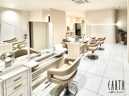 アース コアフュールボーテ 伊勢崎(EARTH coiffure beaute)の写真