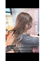 グリット ヘアープラス(grit.HAIR|+)&nbsp;【grit.】ベージュ ×ホワイト