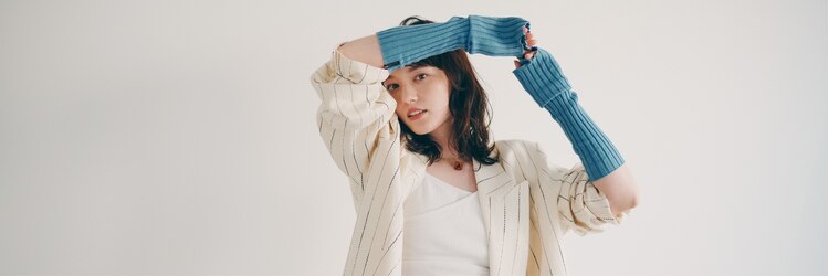 ロジェブルー(Rosier Bleu)のサロンヘッダー