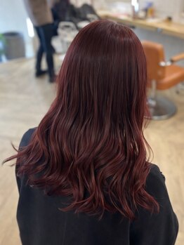 リグ ヘアアンドデザイン(LiG hair&design)の写真/光を味方にする艶色カラー。ケアにこだわった柔らかな質感でトレンド感たっぷりに☆