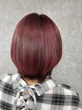 ヘアーメイク リボーン ムーヴ(hair make re:bbon move) ピンクハイライト