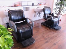 ループ Roop hairmakeStudio