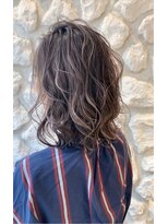 モアナ バイ ヘッドライト 駒沢大学店(Moana by HEADLIGHT)&nbsp;ハイライト#デザインカラー#アッシュ#大人かわいい