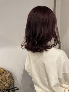 オーシー 四ツ井店(O'sea) ワインレッドカラー