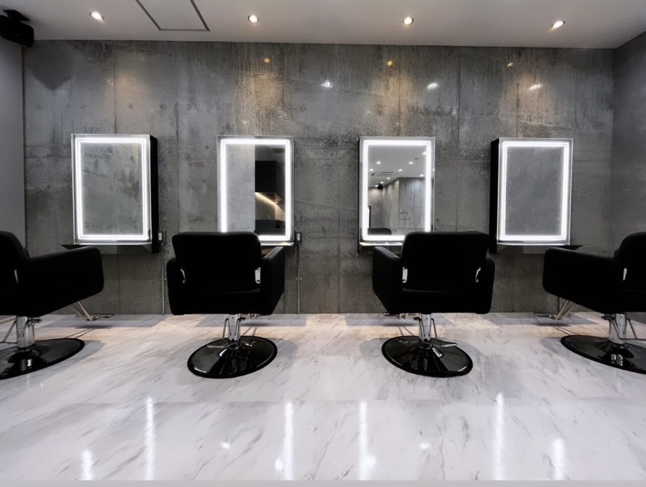 ぺスカ ヘアーメイト cha cha ペスカ ヘアーメイト チャチャ ショート ダークブラウン 試着