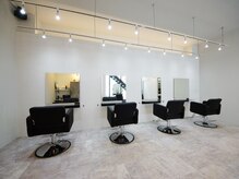 アグ ヘアー ネスト 茨木店(Agu hair nest)