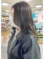 ソソ(soso)&nbsp;【soso 伊勢田】オリーブグレージュ【横浜/ブリーチ】