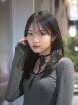 ビュートリアム 梅田(BEAUTRIUM)&nbsp;レイヤーカット/顔まわりレイヤー/ロングレイヤー