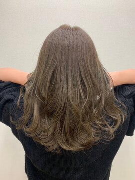 ランプ 柏(Lamp) グレージュカラー