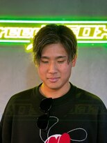 グリーディーフォックス 代々木(Greedy FOX)&nbsp;波巻き/ハイライト/マッシュパーマ/ウルフ[シェービング]