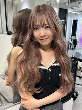 ユーフォリア 渋谷グランデ(Euphoria SHIBUYA GRANDE) ピンクミルクティー　ベージュウェーブ　顔まわり