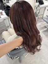 ユーフォリア 渋谷グランデ(Euphoria SHIBUYA GRANDE) ピンクブラウン ワンカラー 巻き髪 AKARI