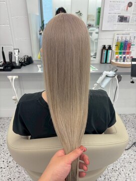 エニフォーイーストハム(Eni for eastham) 【ビフォーアフター】ブリーチカラー/ミルクティーベージュ