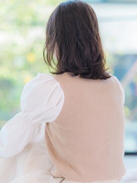 ヴィアラ 自由が丘(VIALA) 【VIALA自由が丘】フェミニン×くびれヘア