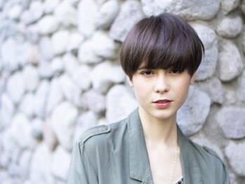 ヴィス ルーチェ シティホテル店(Vis Luce)の写真/垢抜けたい方必見！女性スタイリストが常駐勤務している、相談がしやすく共感力の高い美容室です♪