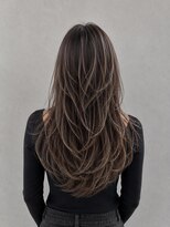 アースオーセンティック 立川店(EARTH Authentic) コントラストハイライトカラー×レイヤースタイル