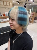 ラック 海老名店(LUCK)&nbsp;【個性】ブルー×ホワイトベージュ×ブラック
