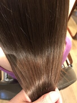 オハナ(ohana) 【ohana/表参道】艶髪イルミナカラー×ブルージュ