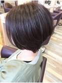前下がりショートボブ