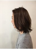 ふんわりミディアムヘア