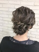 コル(CoL)&nbsp;トレンドヘアアレンジ☆【RIE】