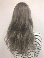 ブリーチ ラボ エーアイ 原宿店(BLEACH LABO Ai)&nbsp;ダブルカラーアッシュグレーカラー透明感ロング