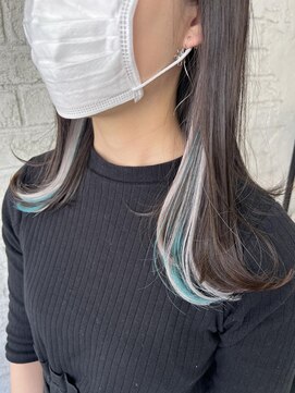 プライズ 池袋店(prize) ターコイズブルー×シルバーインナーカラー学割エクステ池袋9087