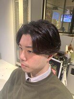 フランクスバーバーザスタンド(Frank’s barber the stand)&nbsp;韓国風メンズパーマナチュラルセンターパート