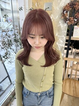 エレン(E L E N) ピンクカラー