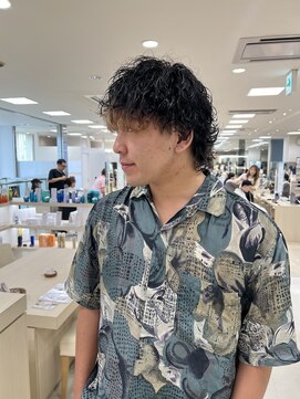 ケンジ 平塚ラスカ店(KENJE) 波巻きスパイラル/波巻きツイストスパイラル/メンズパーマ