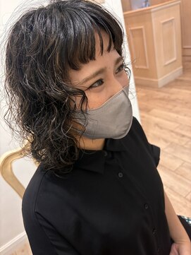 バジルプープラ(basil pupula) *