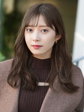 ミラリー トウキョウ(Mirareee Tokyo) 【F】ニュアンス華やかロングヘア透け感たっぷり透明感カラー