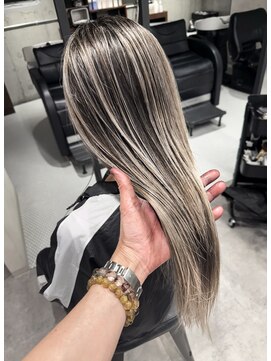 アコ(Aco) ★顔まわりが暗くならないシャドウルーツバレイヤージュ★