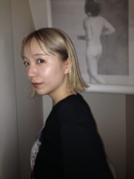 アイ エス ビー エヌ(ISBN) ボブ