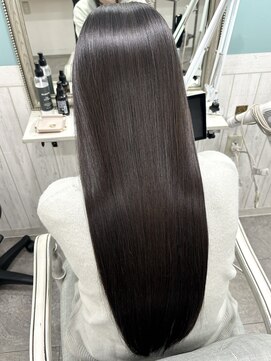 メモリーズ 銀座(Memories) 30代40代50代白髪ぼかし丸みショートくびれショート