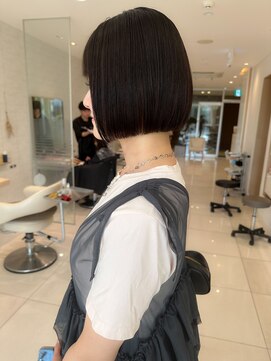 ケンジ 洋光台(KENJE) 髪質改善 × 艶髪ダッセルボブ　style by 田爪