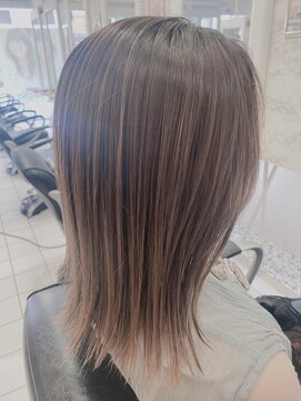 ヘアーデザインムーヴ(Hair design MOVE) ミディアム　バレイヤージュ